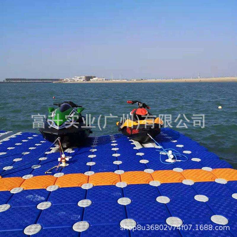 塑料浮筒水上泊位摩托艇游艇帆船皮划艇停靠船码头浮桥水上走道