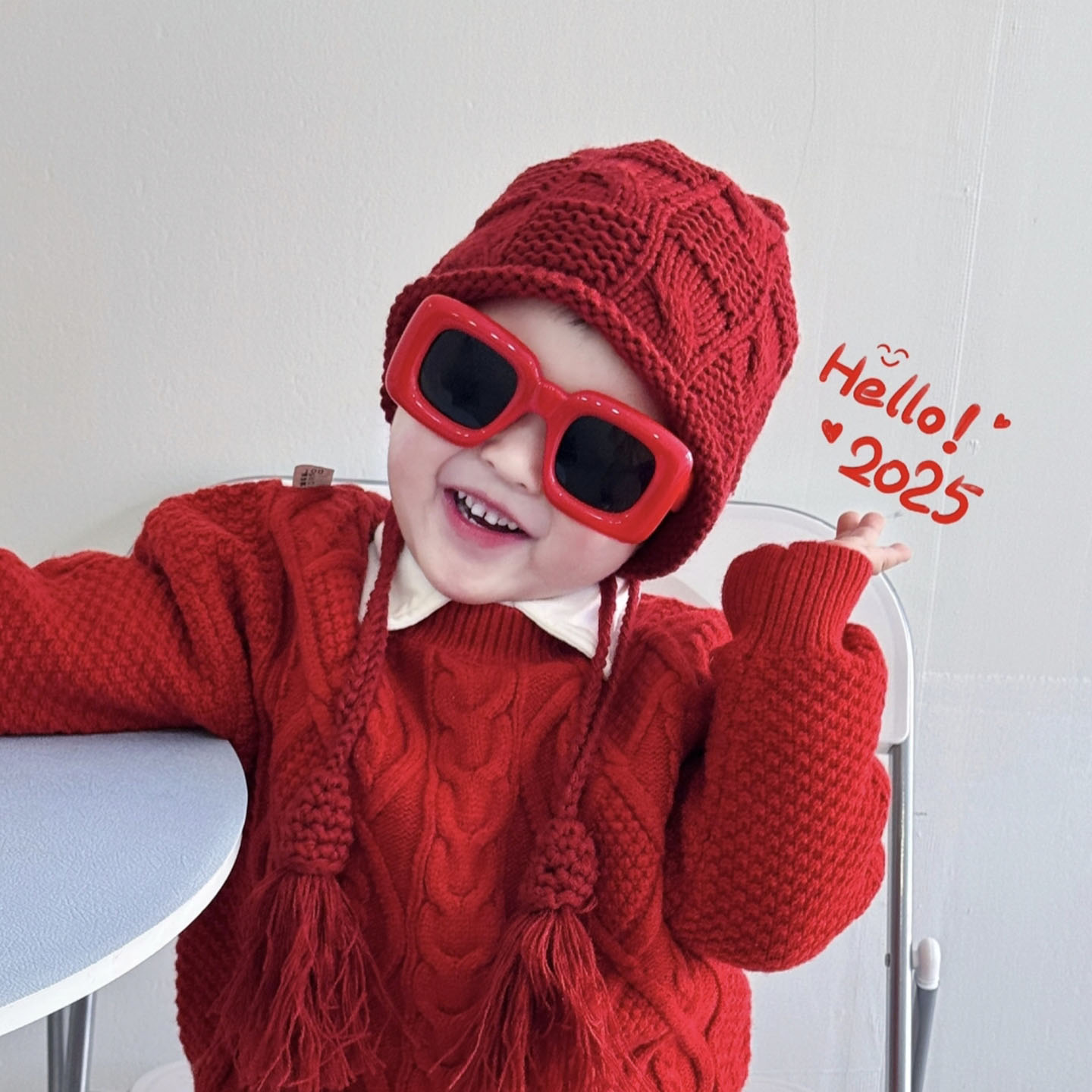 ins风网红搞怪趣味生日方形墨镜可爱潮酷充气感宝宝生日拍照道具