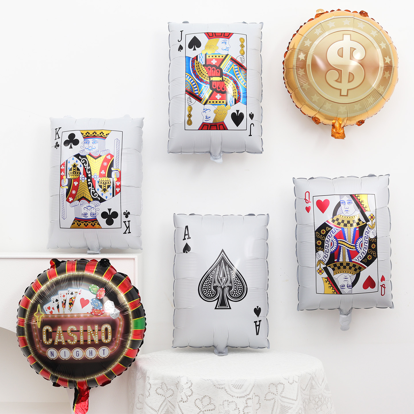 新款扑克牌美元造型铝膜气球桃心梅花酒吧KTV派对氛围感装饰道具
