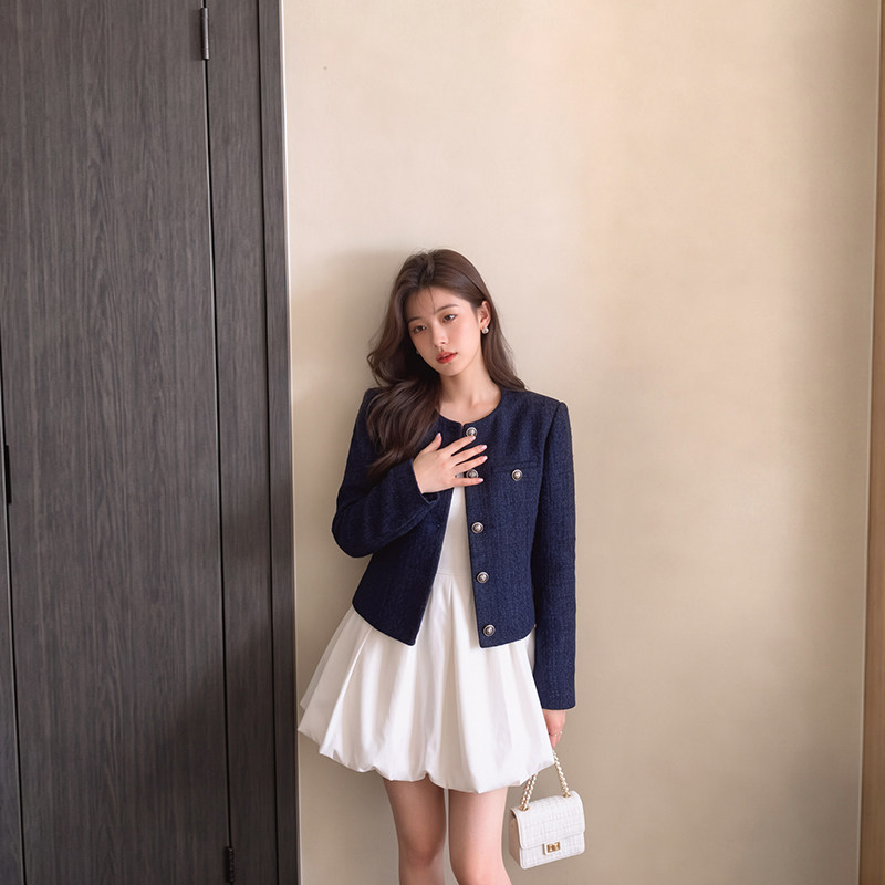 蓝色小香风羽绒外套女2026春秋新款法式小个子高级感羊毛短款上衣