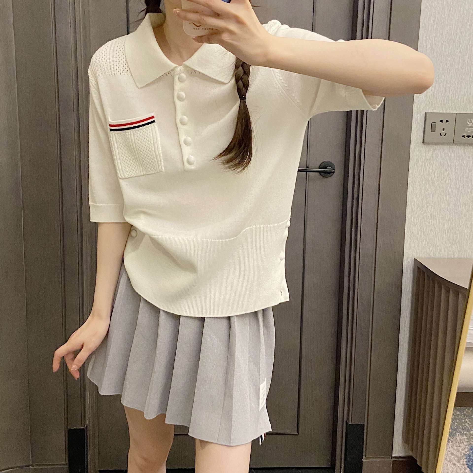 春夏季Polo领羊毛短袖t恤女针织打底学院风包扣减龄上衣