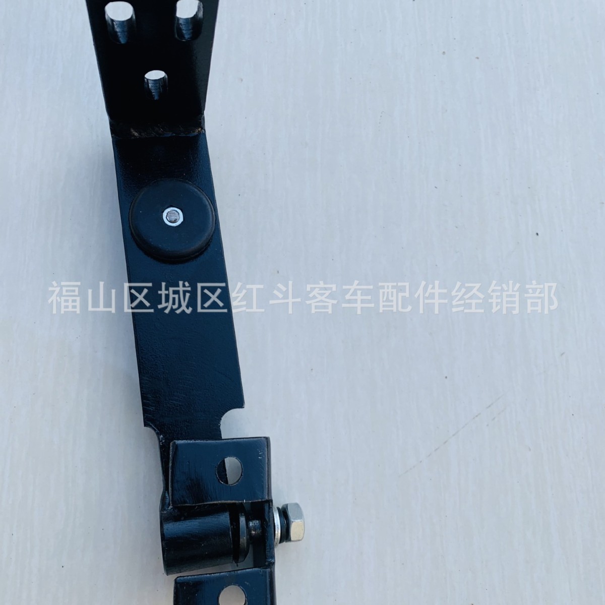 批发供应公交车门拐臂总成适配于宇通可以按需技工电动公交配件