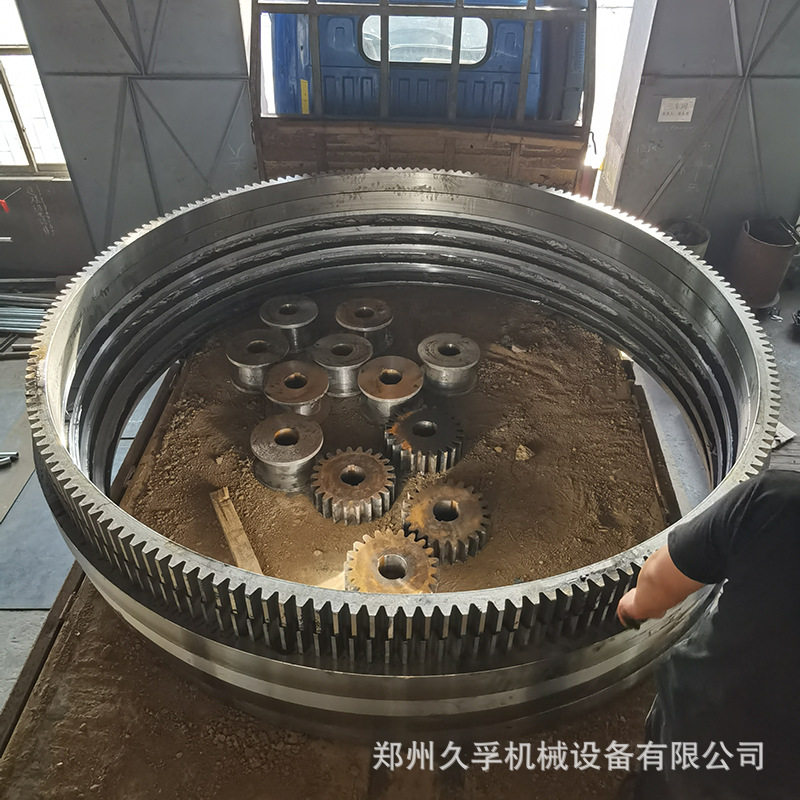 久孚铸钢球磨机齿轮1.83米