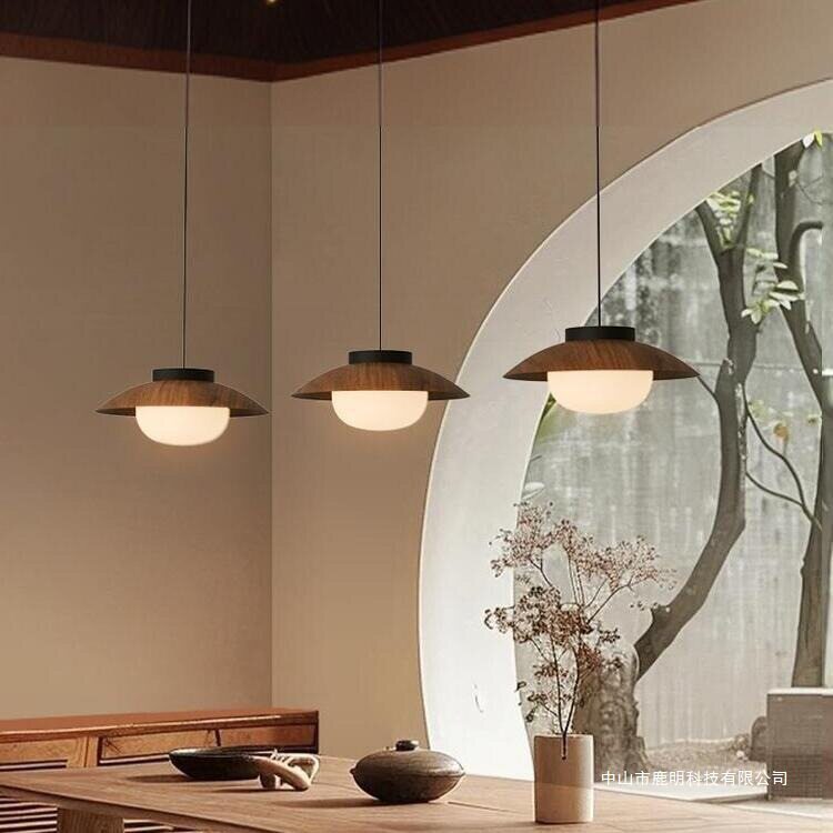 中古法式轻奢胡桃木色吸顶灯