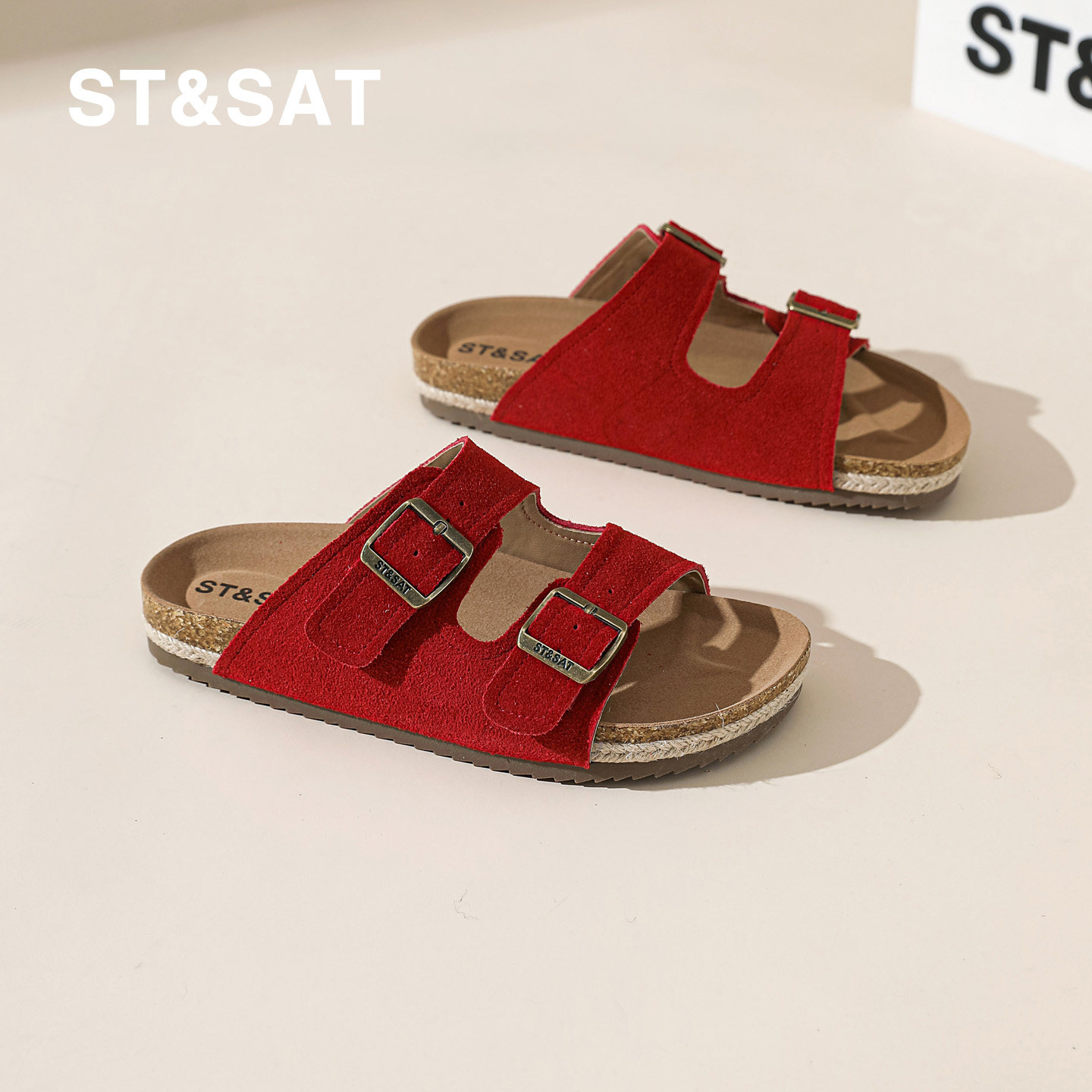 星期六红色真皮百搭勃肯凉拖鞋女2026夏季新款软底舒适懒人一字拖