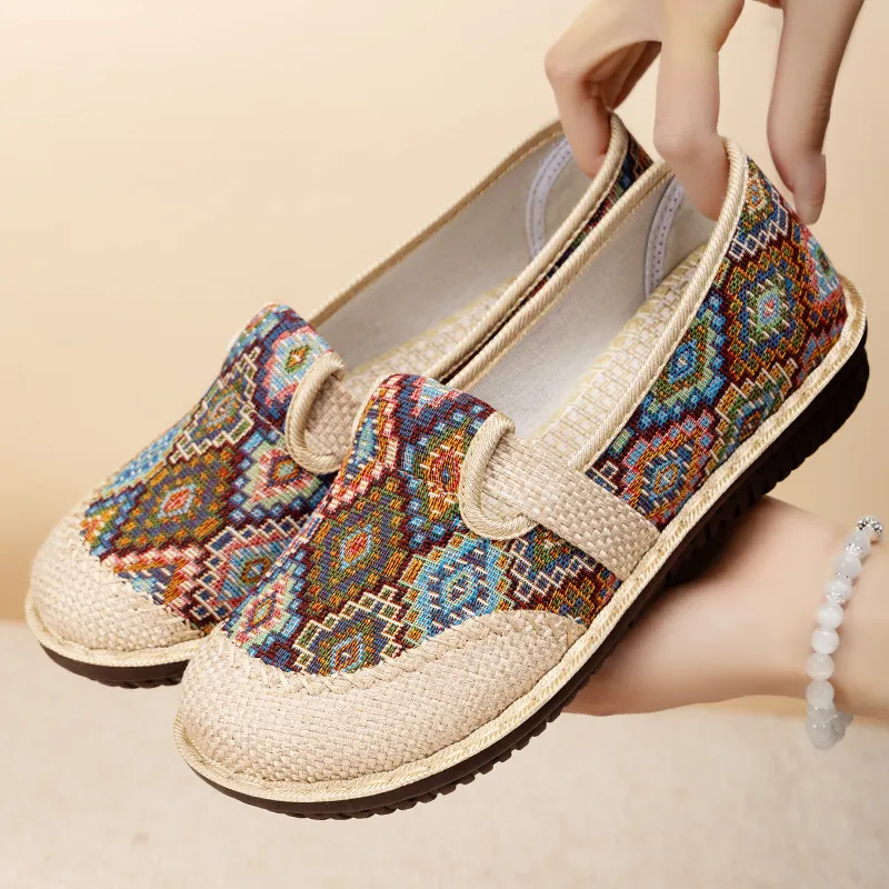 女鞋夏季休闲鞋新款民族风老北京布鞋女透气一脚蹬单鞋百搭鞋子女,女鞋,时尚芭蕾鞋,淘宝优惠券,粉丝福利购,淘宝优惠卷