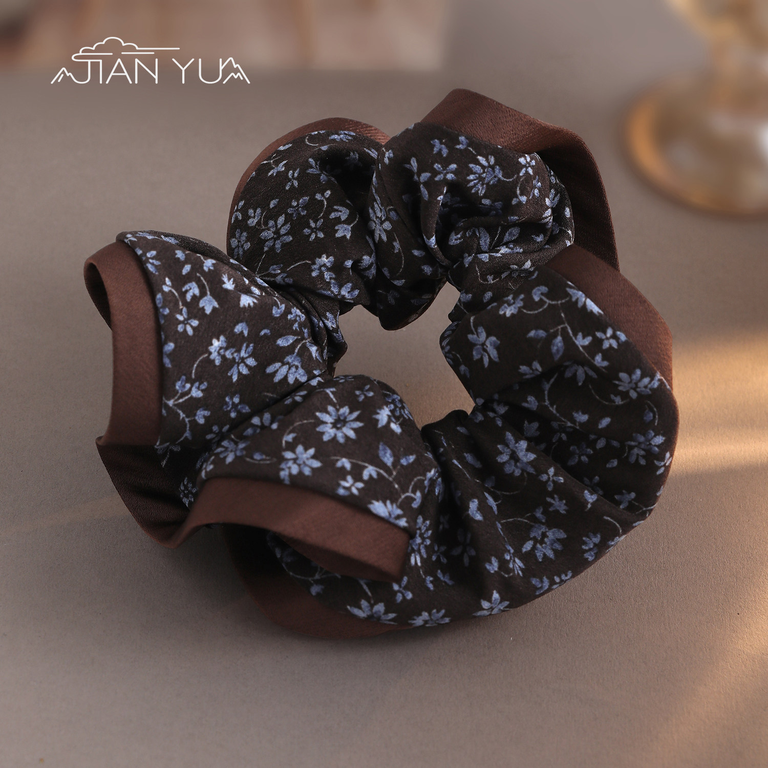 棕影蓝絮-高级感印花大肠发圈韩版文艺丸子头发绳气质低马尾发饰,饰品/流行首饰/时尚饰品新,发饰,淘宝优惠券,粉丝福利购,淘宝优惠卷