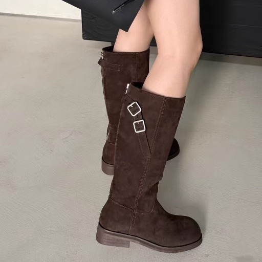 艾模儿2025秋冬新款女鞋厚底增高加厚加绒时尚潮流马丁靴骑士长靴