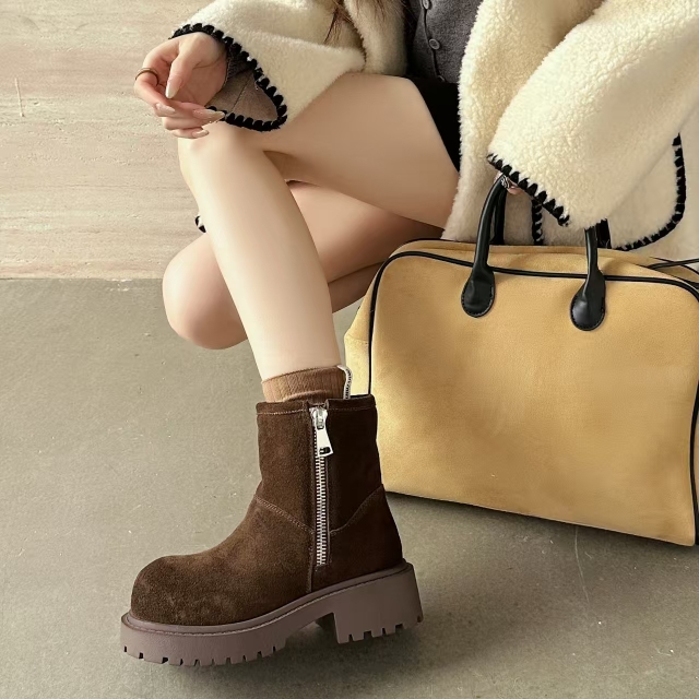 艾模儿秋冬新款两穿中筒女厚底雪地靴女加绒保暖棉鞋百搭舒适防滑
