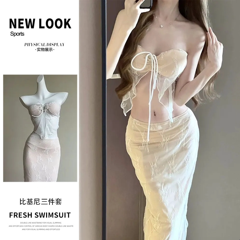 泳衣女高颜值比基尼三件套海边绝美拍照少女带长裙度假沙滩显身材