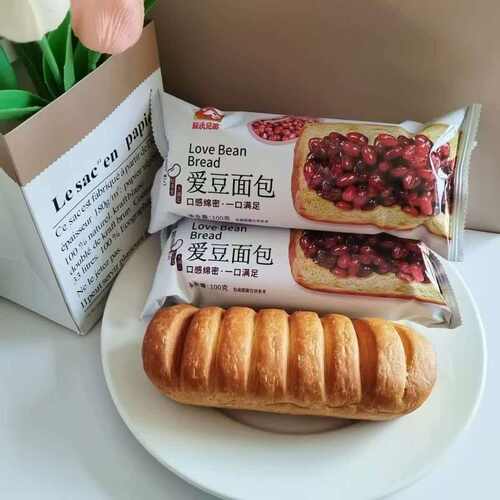 阮氏兄弟红豆爱豆面包五黑紫米夹心面包蓬松柔软岩烧乳酪整箱零食