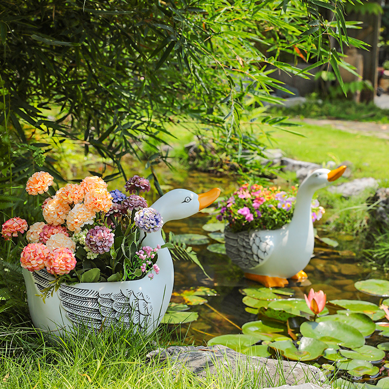 户外可爱鸭子花盆摆件中式庭院花园草坪阳台造景创意大白鸭装饰品