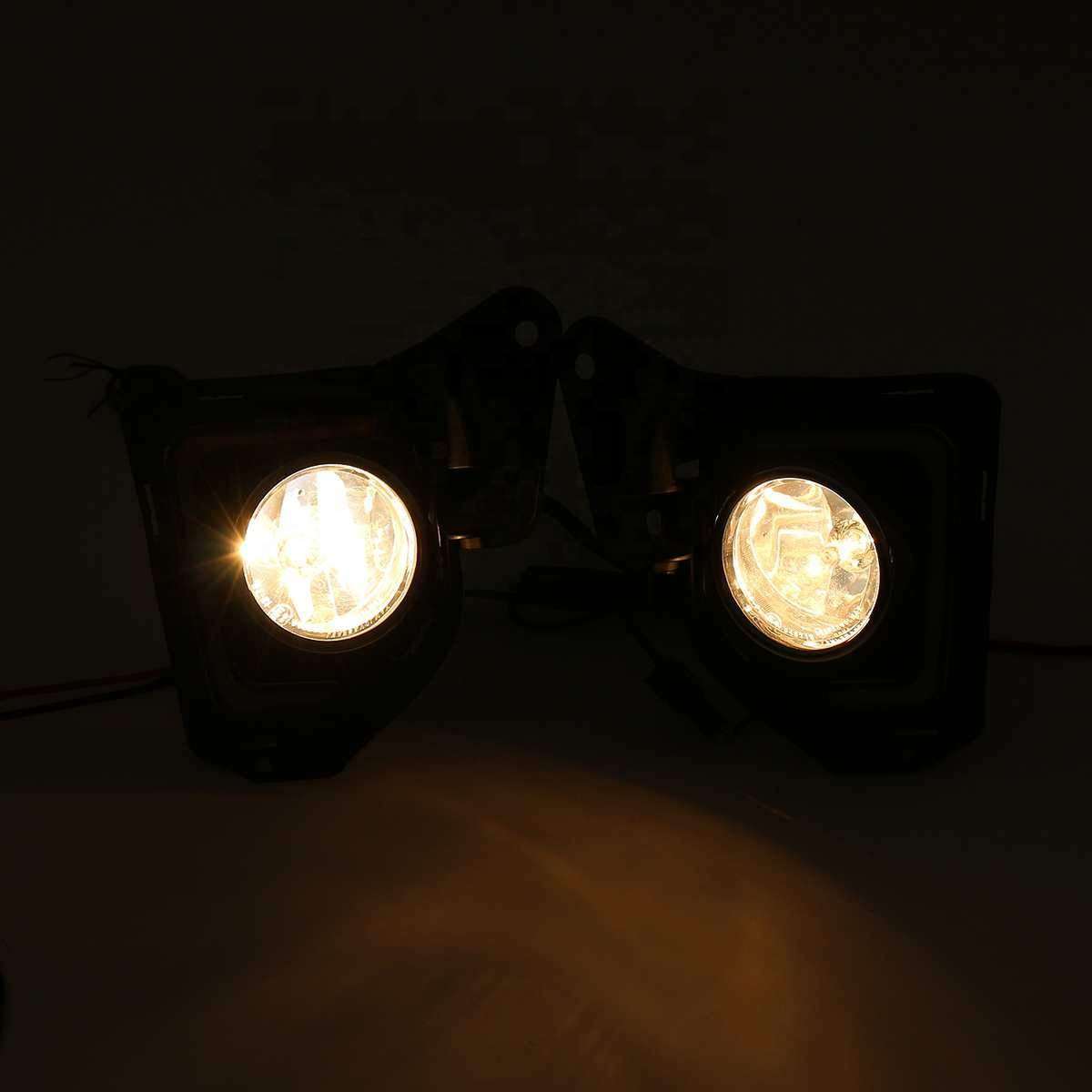 适用丰田海狮200系LED雾灯 HIACE双色LED雾灯 日行灯 转向灯