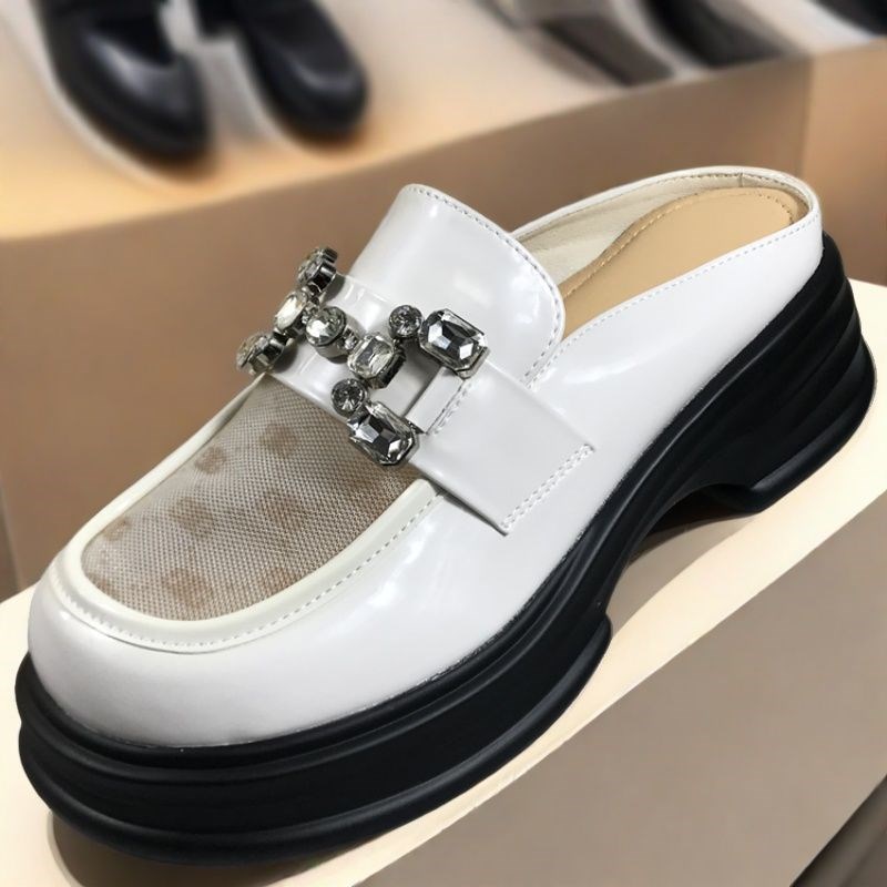 牛漆皮厚底包头半拖鞋女夏外穿2025新款百搭懒人拖V无后跟松糕鞋