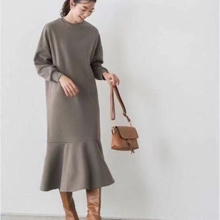 23加绒加厚鱼尾卫衣连衣裙女秋冬款D胖mm大码宽松中长款长袖裙子