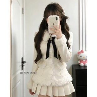 今年流行的女装套装小个子超好看上衣半身裙减龄一整套穿搭25冬季