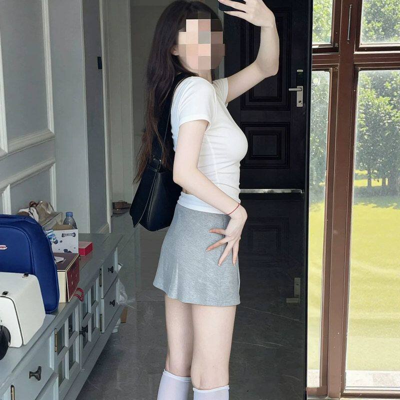 圆领短袖配休闲卫衣短裙套装女夏新款修身显瘦两件套韩系chic穿搭