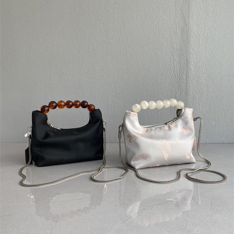 24年新款国风新中式时尚小众刺绣高级洋气时尚串珠手拎包旗袍包