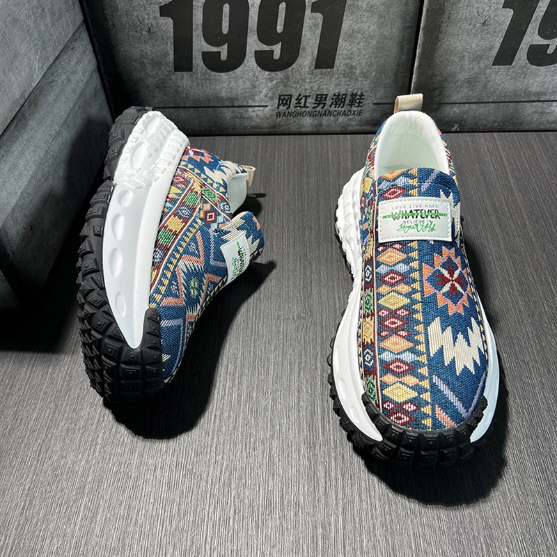 休闲鞋男款2024新款秋冬款运动防滑耐磨男生鞋子男鞋民族风增高鞋