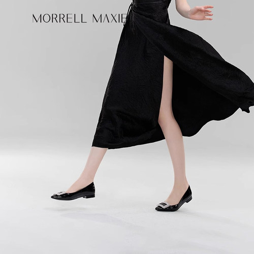 通勤休闲钻扣小方头平底简约单鞋女 Morrell