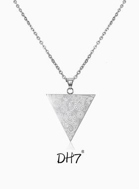 DH7腰果花三角吊坠项链男