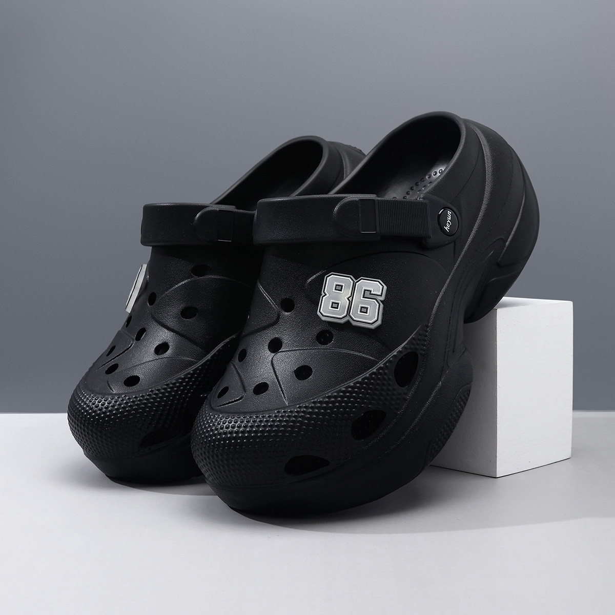 黑色洞洞鞋男款厚底增高夏季外穿踩屎感凉鞋包头拖鞋防滑防臭两用