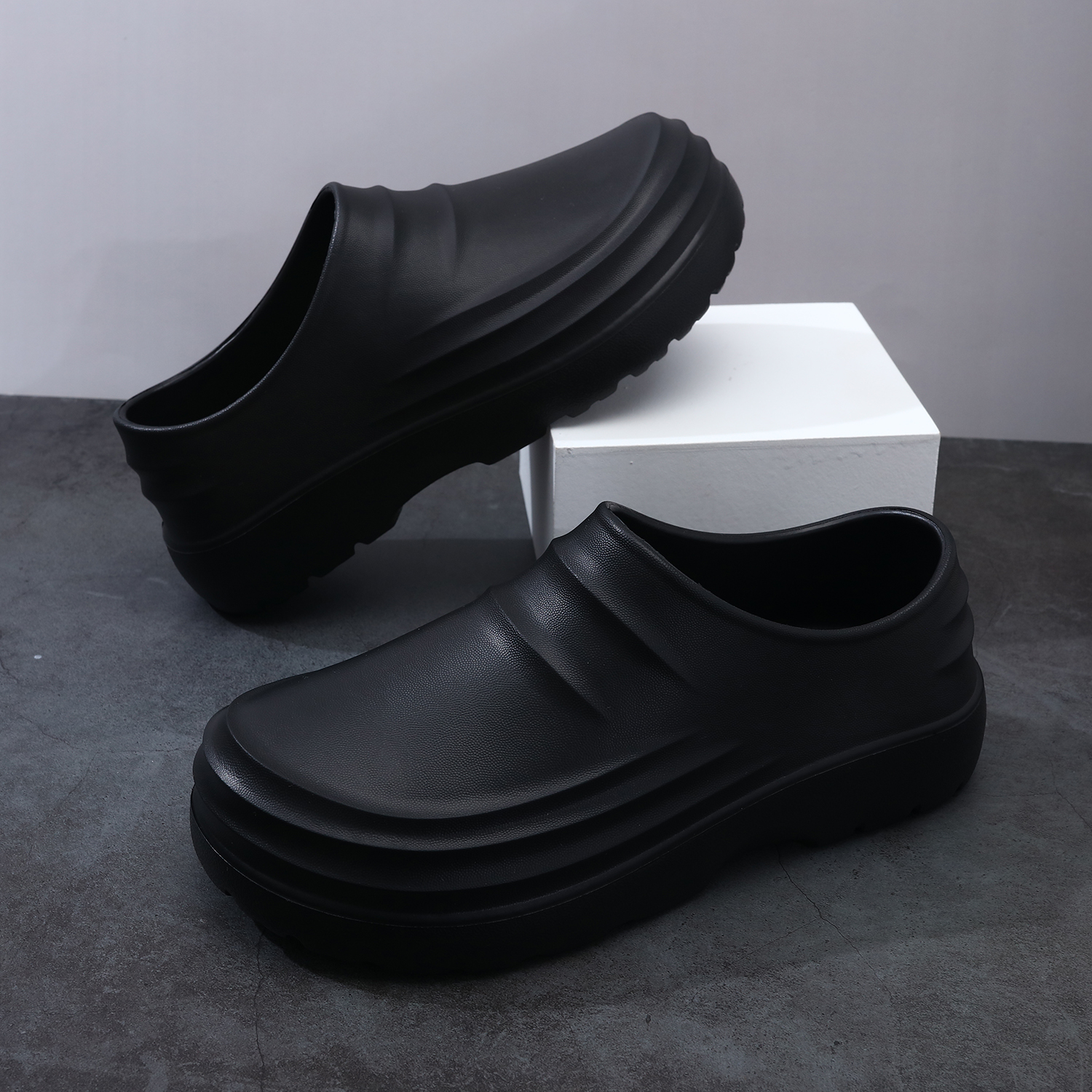 黑色包头包跟厨师鞋男士防水防油