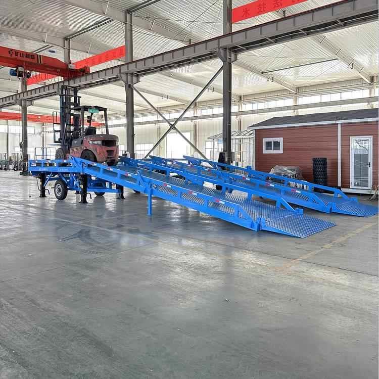 二手移动式登车桥咸鱼集装箱装卸平台装卸物流港口专用斜坡爬梯