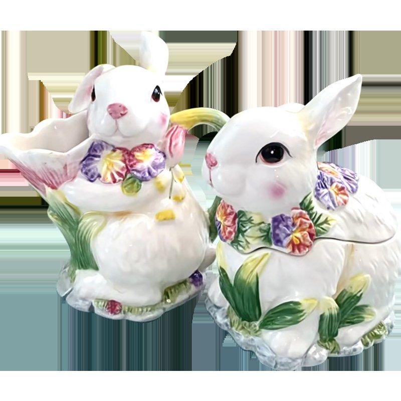 陶瓷三色堇一对兔子摆件兔子奶壶奶杯饼干罐点心盒属兔礼物可爱
