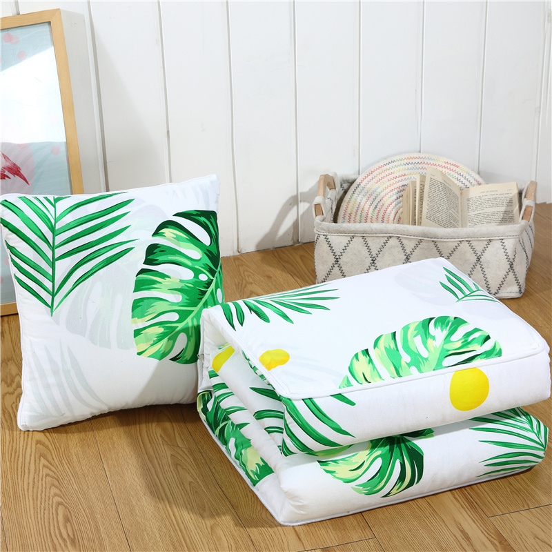 多功能抱枕被办公室两用午睡神器空调被车载靠垫车内靠枕沙发抱枕