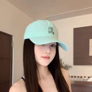 韩版速干刺绣字母软顶棒球帽女夏季休闲简约百搭显脸小情侣鸭舌帽