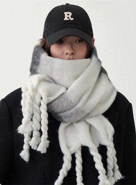 2023秋冬季新款高级感加厚大围巾女韩版学生百搭披肩白色保暖围脖