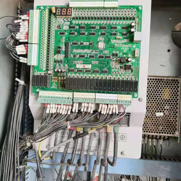 浙江梅伦电梯变频器新时达变频器L-G-4011全新含主板