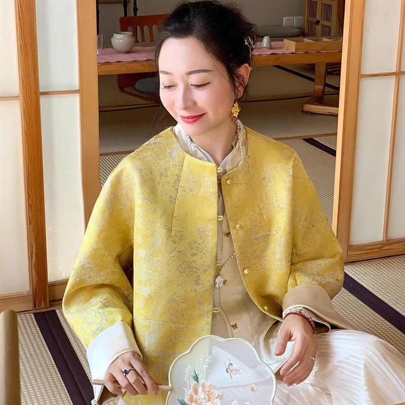 浮朵【金金子衿】春季新中式复古人丝提花挺阔有型立体裁剪外套