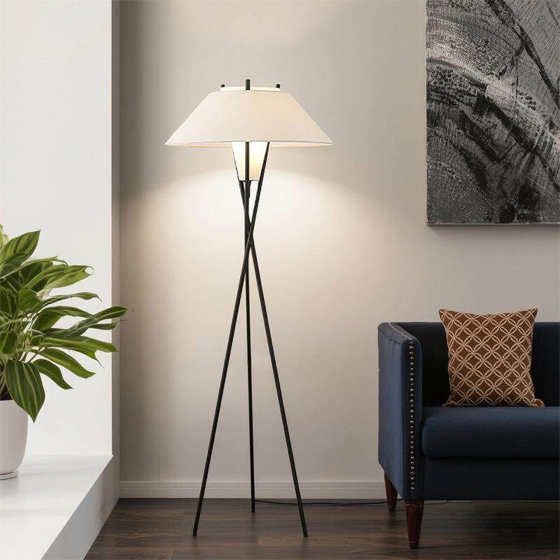 意大利设计师三角落地灯诧寂风客厅样板间卧室钢琴装饰立式台灯