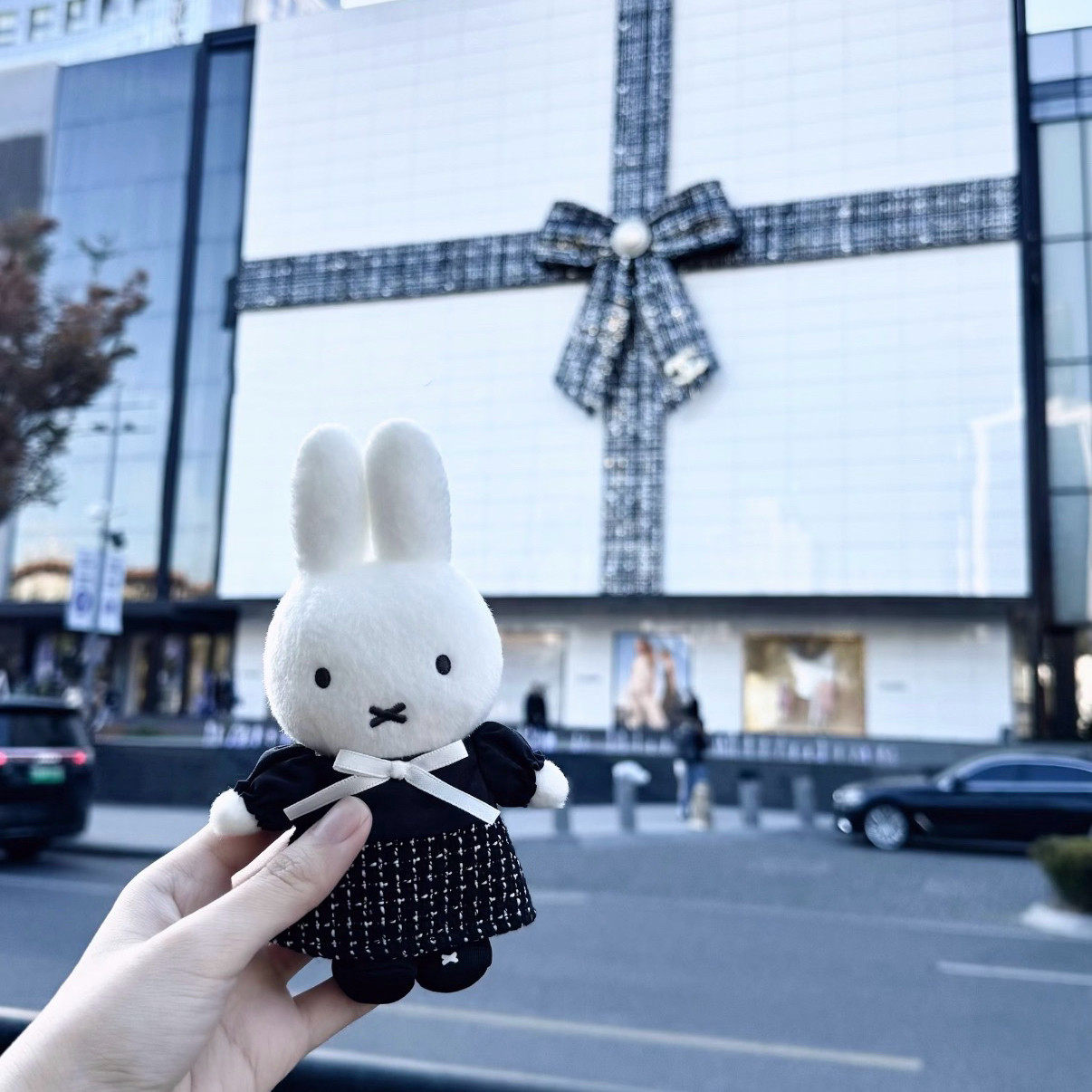 日本乐町限定miffy米菲贵妇小香风毛绒公仔挂件可爱卡套玩偶同款,收纳整理,卡套,淘宝优惠券,粉丝福利购,淘宝优惠卷