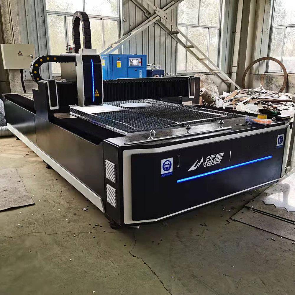 源头厂家云母板陶瓷片电热片切割机云母片光纤激光切割机