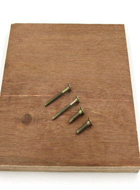 厂价 供应  集装箱木地板 28x1160x2400mm 改装车用竹木地板