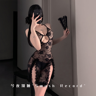 纯欲性感V领蕾丝开叉夏季睡裙