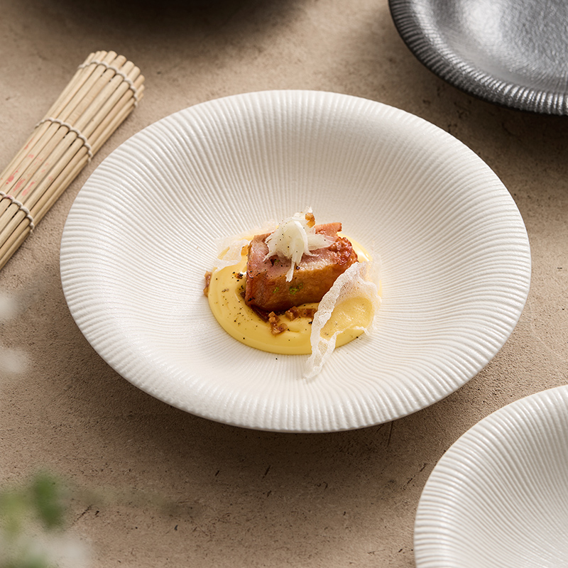 西餐家用餐盘轻奢牛排盘高级感陶瓷菜盘创意平盘浅盘精致圆盘