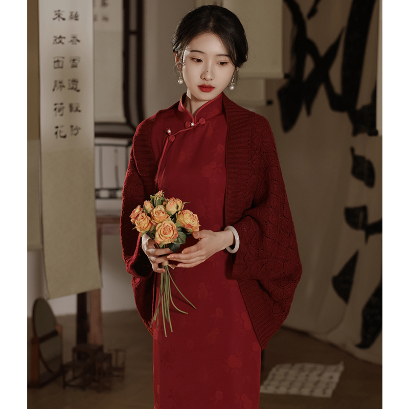 红色披肩妈妈旗袍外搭秋冬季婚礼斗篷新娘针织开衫敬Y酒服结婚披