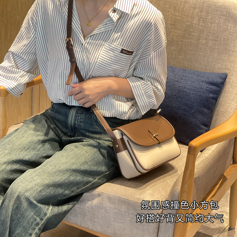 秋冬新款包包撞色女包单肩斜挎小包小众设计通勤高级感软皮小方包