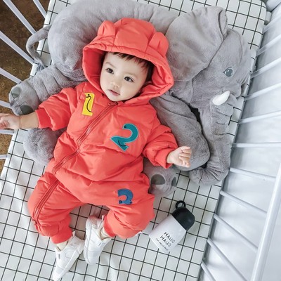 男婴儿连体衣服外出3羽绒服4冬季8女宝宝7婴幼儿0一1岁5冬装6个月