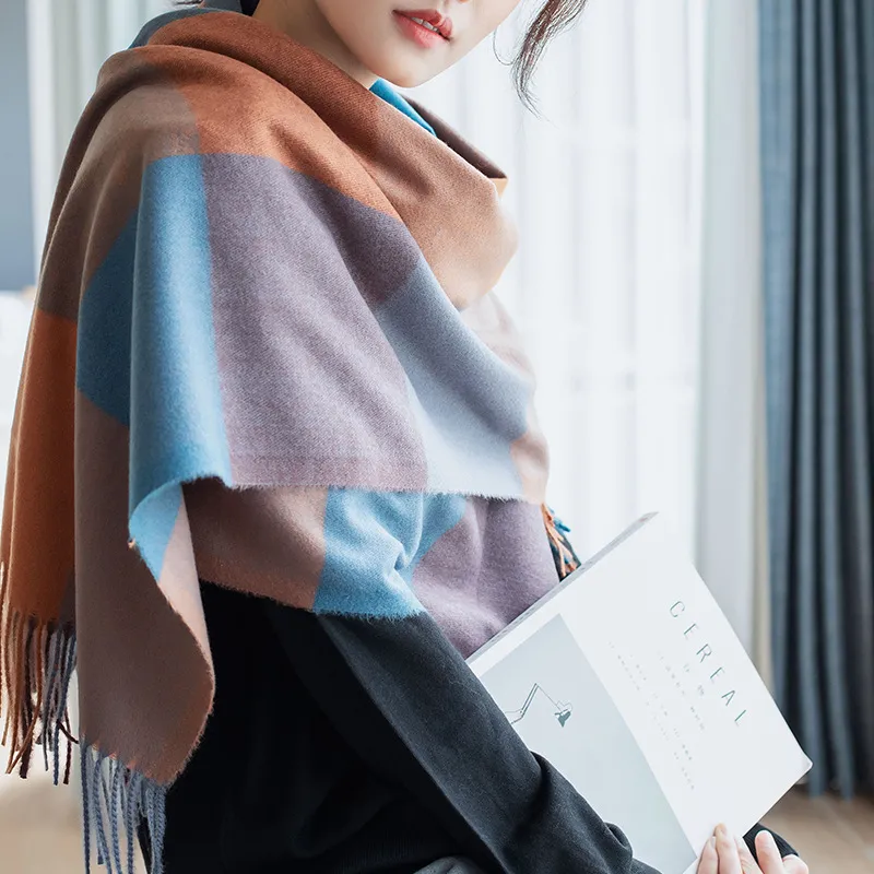 2026新款围巾女秋冬加厚保暖仿羊绒大格子围巾女冬季披肩洋气围脖