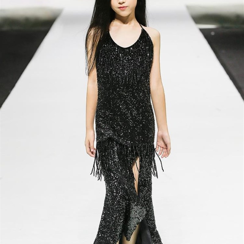 儿童礼童黑色走秀演出服2021春秋新款中大童时尚开叉礼孩