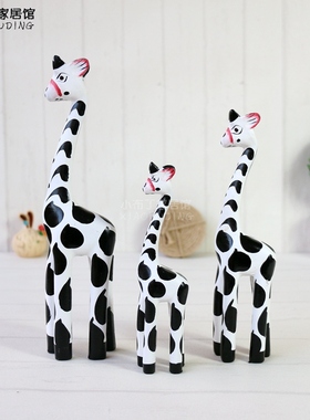 北欧家居装饰摆设 卧室客厅电视机柜隔板书房创意桌面木质摆件鹿