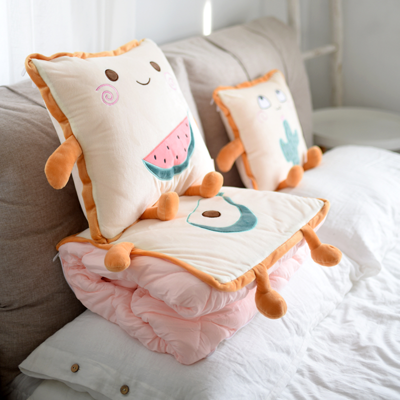 吐司面包抱枕被子两用办公室午睡枕头车载毯子二合一车用折叠靠枕