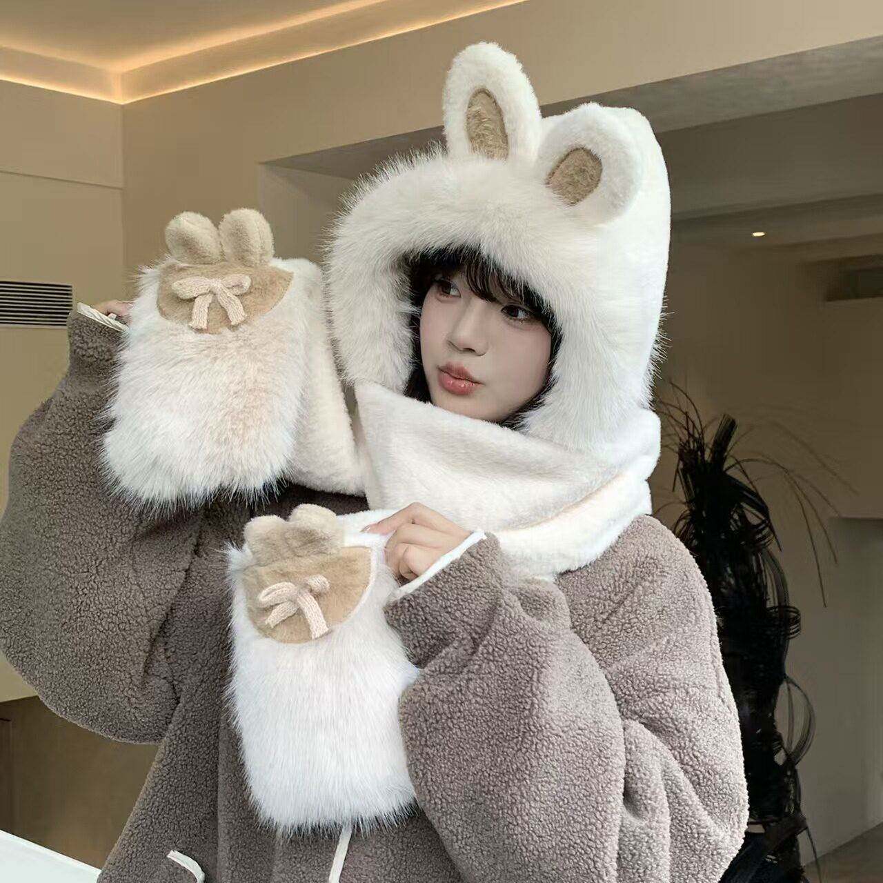 新款小熊毛绒帽子女冬季围巾手套一体加绒加厚保暖东北旅游帽