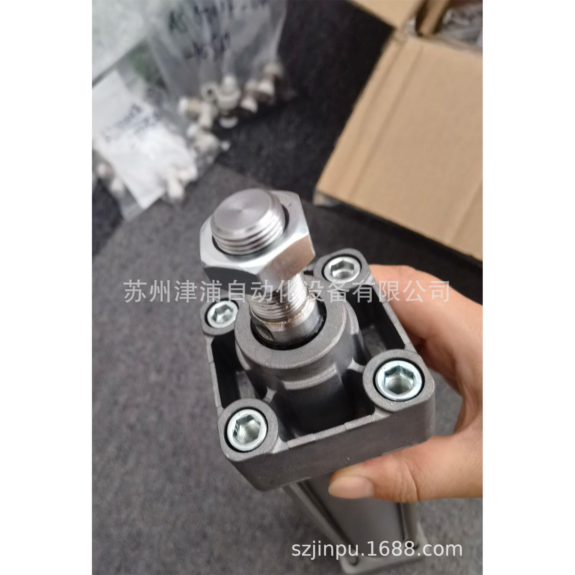 日本SMC标准气缸MDBB50-200Z 可技术选型