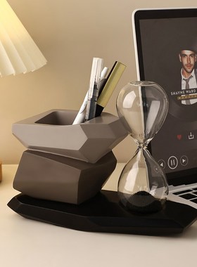 轻奢时来运转磁吸沙漏摆件办公室桌面创意工位解压笔筒送老师礼物